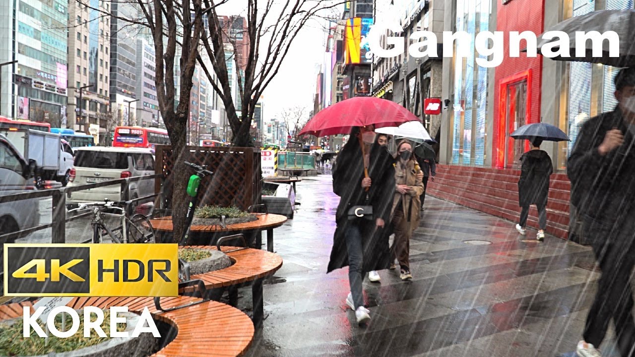 Gangnam,Sinsa-Walking From Gangnam Station to Sinsa Station on a Rainy weekday afternoon-4KHDR Seoul