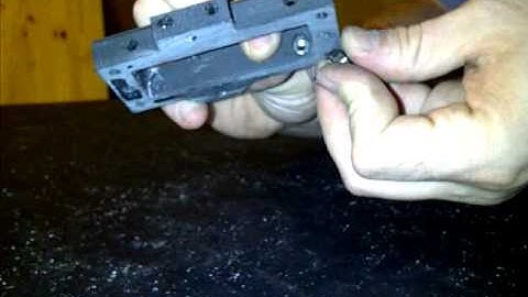 BotMill Axis 3D Printer Assembly Instructions - X Axis Carriage Assembly 4