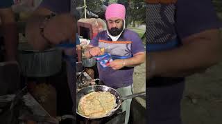 आधे किलो वाला Chicken तंदूरी Omelette || Street Food || #shorts #shortvideo #shortfeed screenshot 5