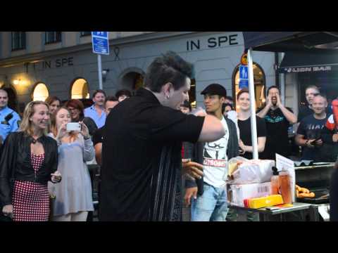 Dude eating Worlds spiciest sausage "Hell Dog"