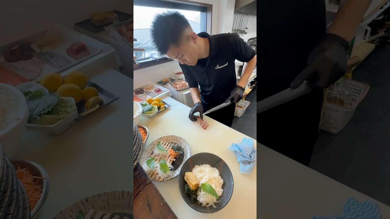 Japan’s Young Head Chef Prepares the Freshest Seafood Bowl 🦐 #japanesefood