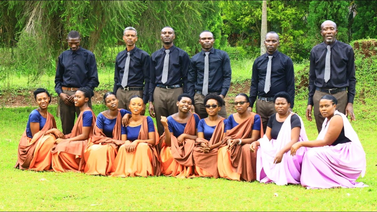 UMUZABIBU by Rememberance of the cross family choir /Mataba sda church 