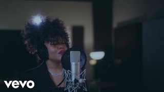 Download Lagu Vanessa Reynauld - Anyam Kayangan (Official Music Video) MP3