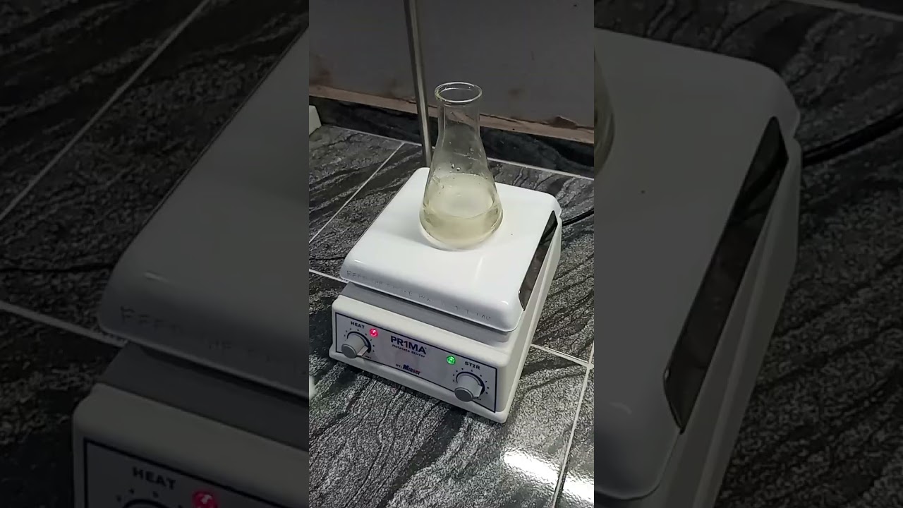 How to use the magnetic stirrer. Laboratory skills. 