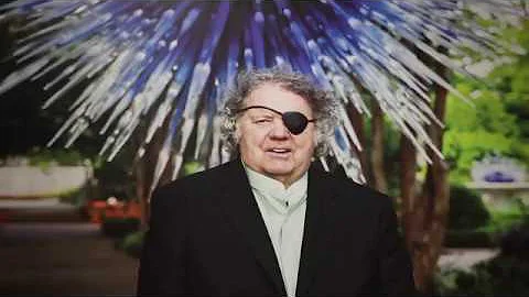 The Chihuly Collection in St. Petersburg features Glass Art Movement