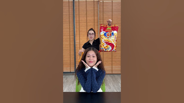 Left or Right? Choose… if you dare! 😱#funny #office #challenge