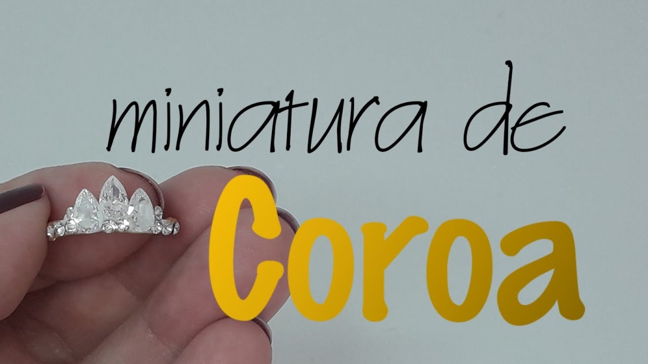 Miniatura de coroa em Biscuit