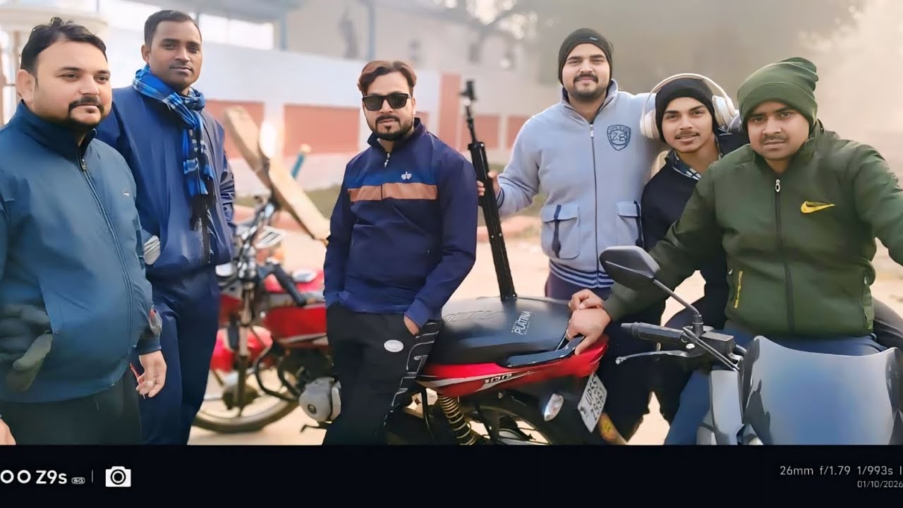 Durgesh 11 versus Ojha 11 first inning batting Durgesh 11