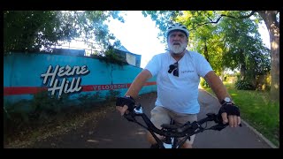 Alexei Sayle's Cyclogeography S2E4 - 