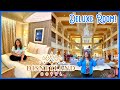 Checking into a deluxe room at the new disneyland hotel in disneyland paris 2024