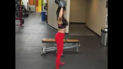 Fullbody exercises - plank - jump squat - biceps curl - shoulder press