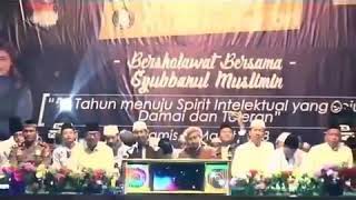 GUS AZMI CINTA KARENA ALLOH