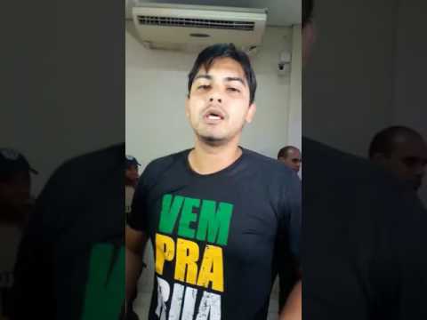 Manifestantes na Câmara
