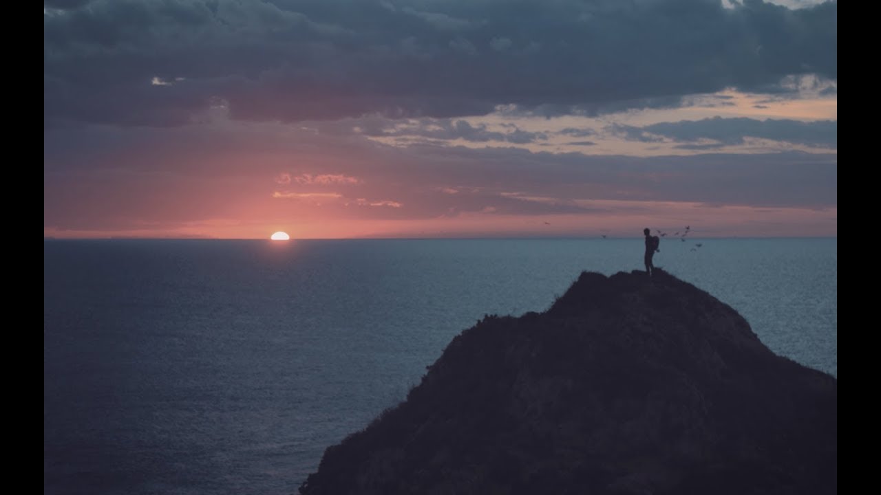 Watch Ceri Wax - Guai (Video Ufficiale) on YouTube Watch Ceri Wax - Guai (Video Ufficiale) on YouTube