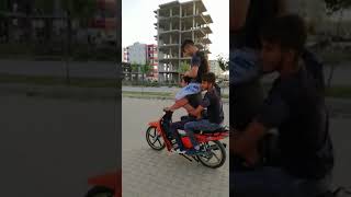 Burası Adana 😂😂😂