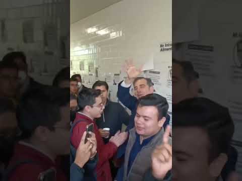 ¡FUERA LORENZO!: GRITAN ESTUDIANTES de la UNAM al expresidente del INE