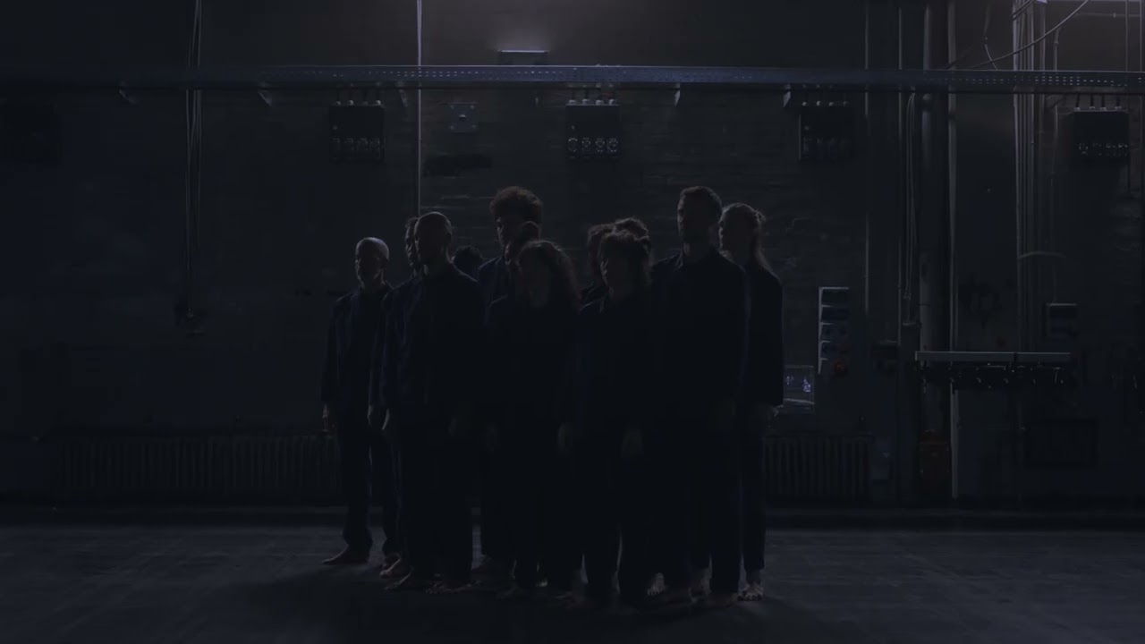 NAVY BLUE - Oona Doherty