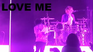 The 1975 - Love Me (Torreón 2017) by Joze