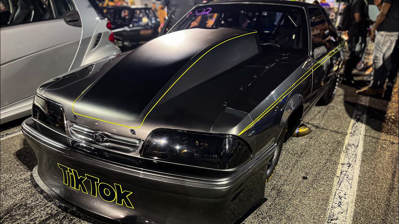 Epic grudge matchup between the TikTok mustang and the Hector mustang