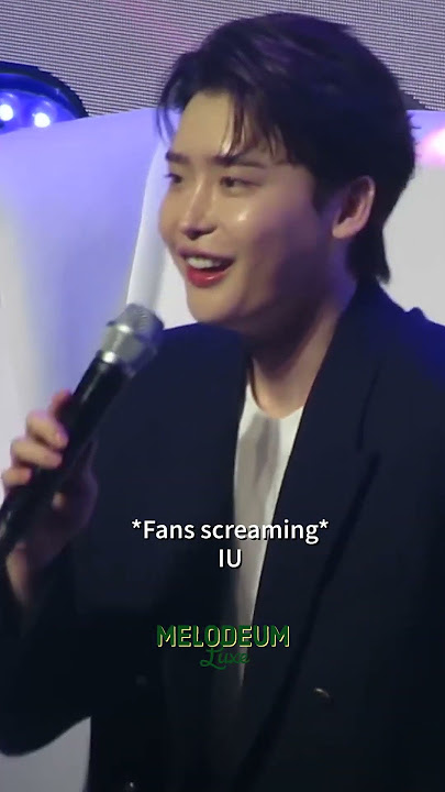 Lee Jong suk blushing when fans mentioned IU