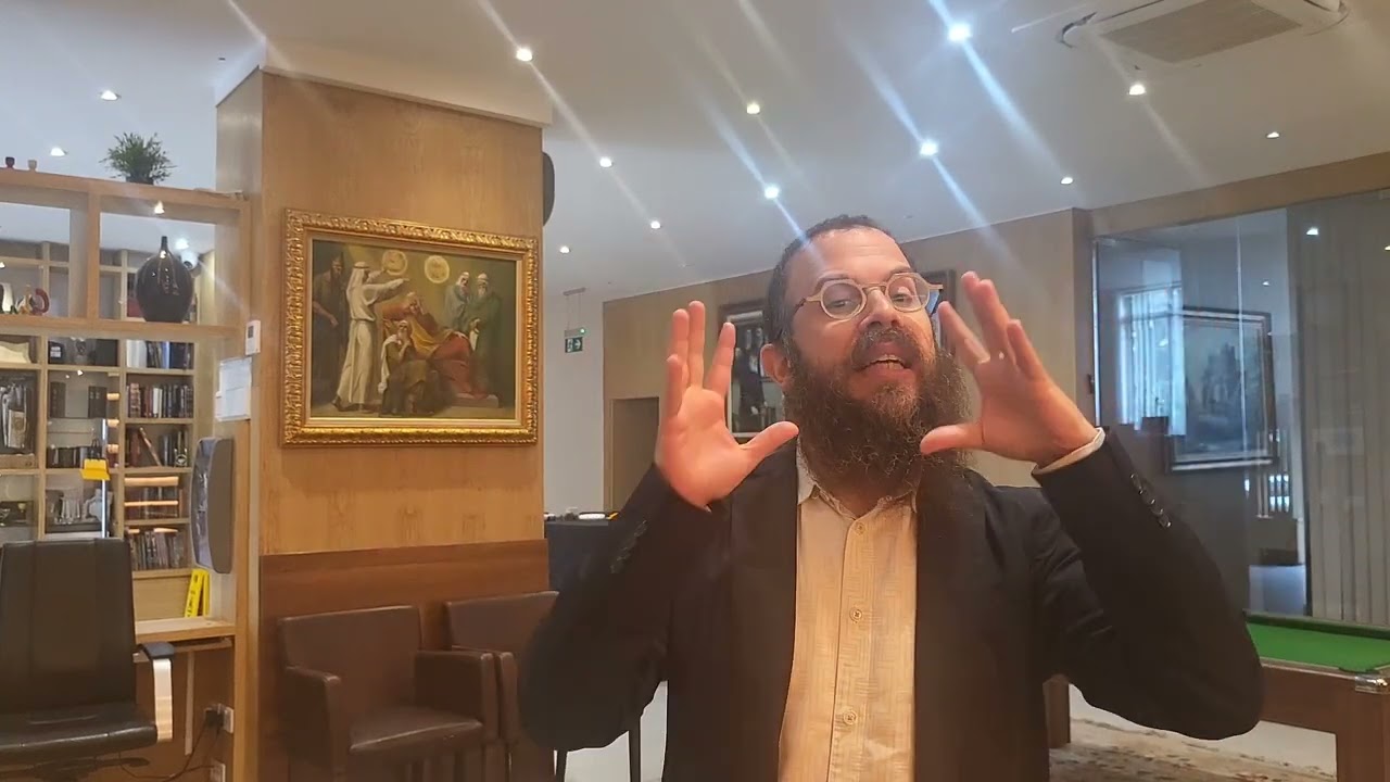 life is like a game of chess... Rabbi Dovid Katz Chabad West Hampstead
