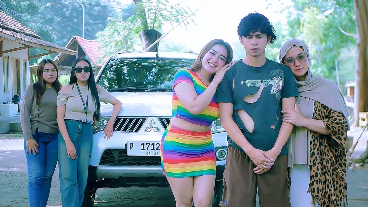 BOS KAYA NYAMAR GEMBEL DEMI MENDAPATKAN CALON ISTRI - Lihat apa yang terjadi ?!