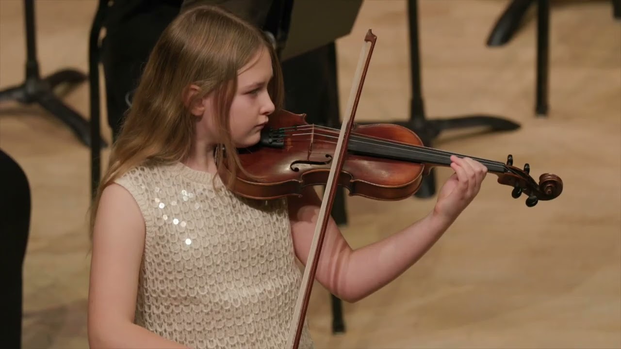 JulieJordanPresents New York Concerti Sinfonietta: VIVALDI "Winter" II. III. CALLIOPE SMITH, Violin