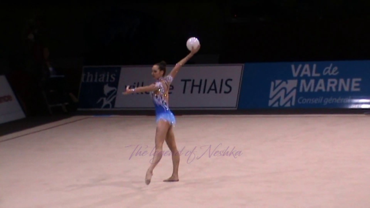 Katsyarina HALKINA (BLR) ball - 2015 Thiais AA