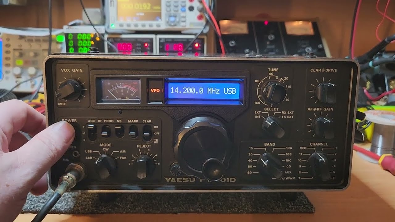 Out goes a full Yaesu FT301D line up from the museum