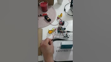 Arduino Motor test with CNY70 / HC-SR04