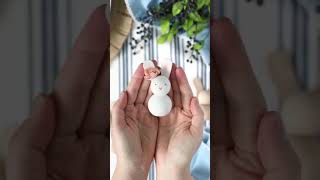 WOOD BEAD EASTER BUNNIES - a cute and easy Easter craft! #eastercrafts #crafts #craftideas