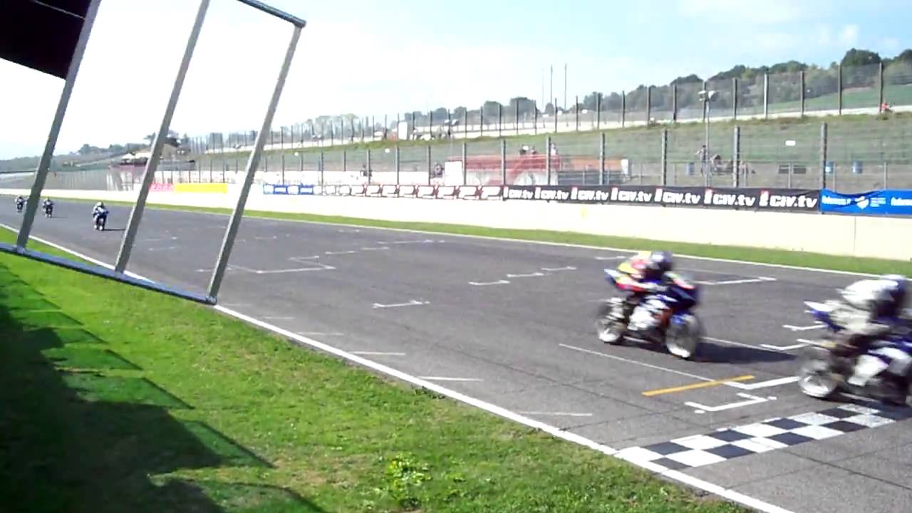 R6 METZELER CUP GR. A Mugello 11/9/2009 sesta ed ultima prova del campionato