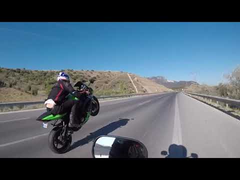 Kawasaki zx10r tank slapper kazadan son anda kurtuldu