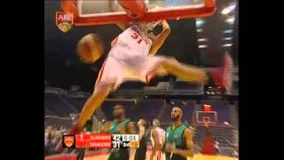 Kyle Jeffers two handed flush off a nice bounce pass from Don Dulay against the Dragons