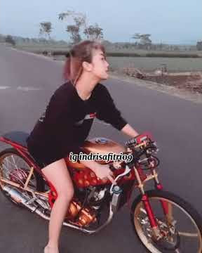 story' wa// (Indri Safitri)