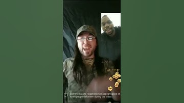 This is how you handle internet trolls.