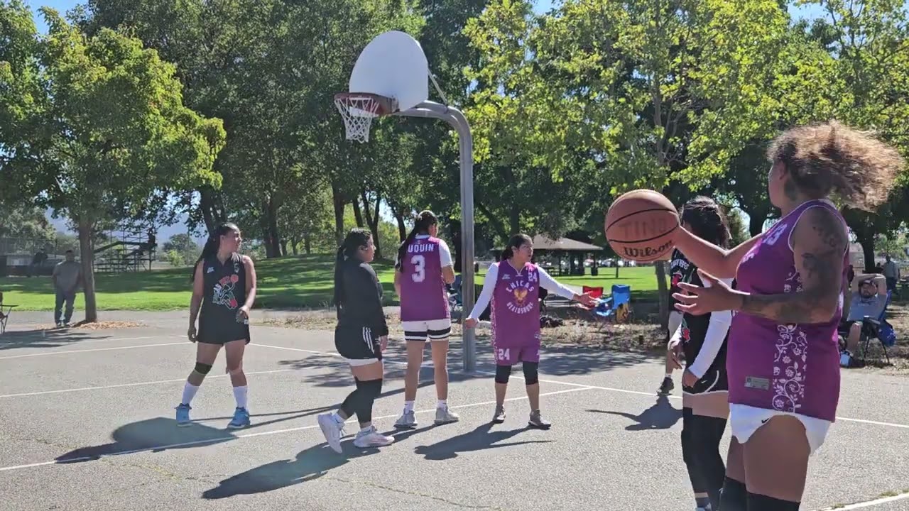 CHICAS MIX. VS. CHICAS HEALDSBURG. EN SANTA ROSA CA.10/5/2025💪🏀💪