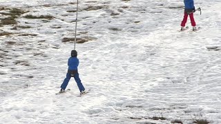 Stations de ski, les skieurs inquiets face à la douceur des températures, la neige fond screenshot 3