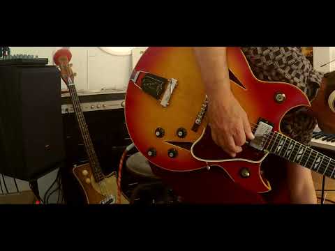 1968 Gibson "Trini Lopez Custom"