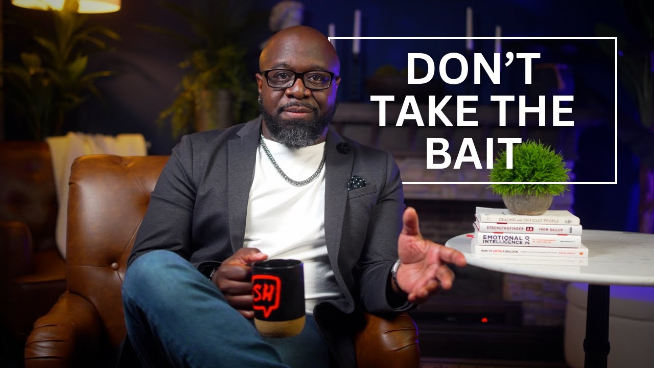 Почему несчастные люди подливают масла в огонь