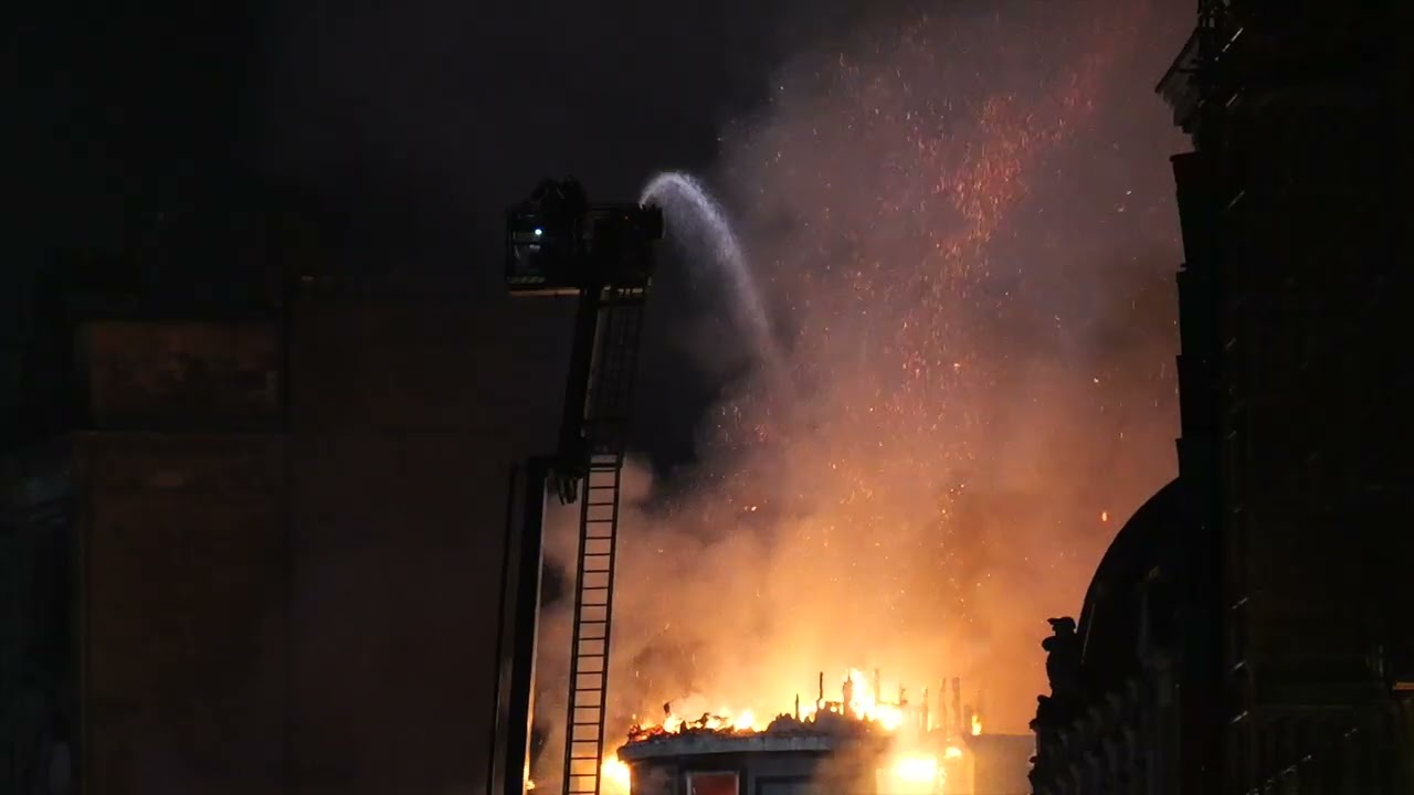 Services Disrupted as Large Fire Erupts Near Glasgow Central Station
