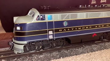 3rd rail B&O F3’s on the Columbian