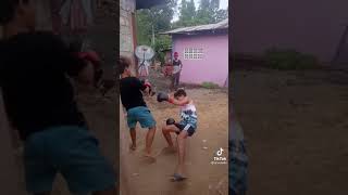 Isang Suntok Lang Kalaban