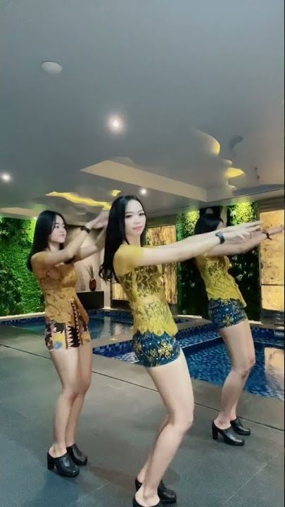 Tiktok TAK MASALAH Mao goyang BERTIGA juga yang penting mah Happy #shorts