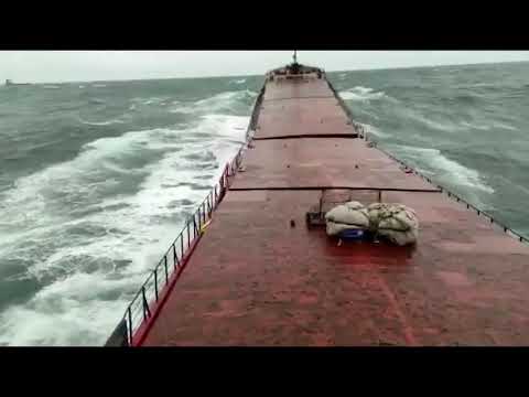 Video: Norveç Kaçış Yolcu Gemisi Açık Güverte