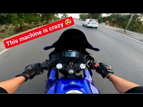 YAMAHA R15 V4 First Ride Impression | Riding 155cc Rocket | - YouTube