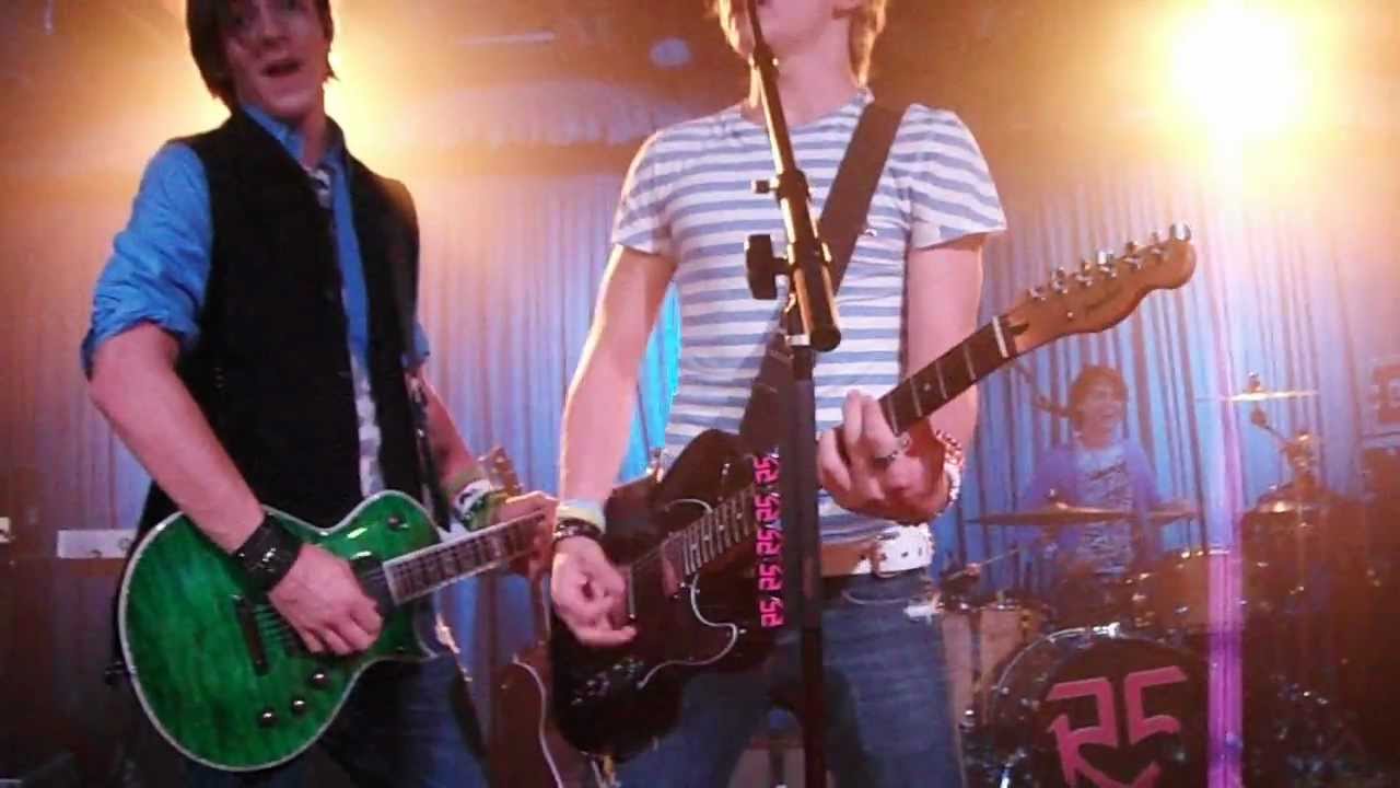 R5 - Baby It's You - YouTube