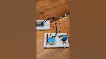 OLED display using esp32 #robotic #arduino #arduinoproject #robotics #trending #experiment #learning