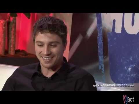 Garrett Hedlund  Interview