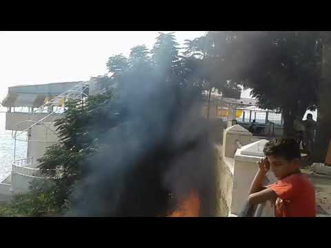 حريق في مدينة جبلة قرب مقهى النورس 